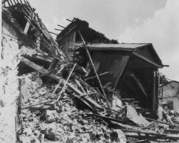 Ruins of the Jewish quarter; source: collection of Symcha Wajs; Photo Archive of the "Grodzka Gate - NN Theatre" Centre